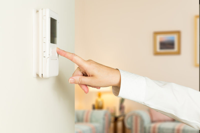 Keep Your Home Comfortable With a Programmable Thermostat